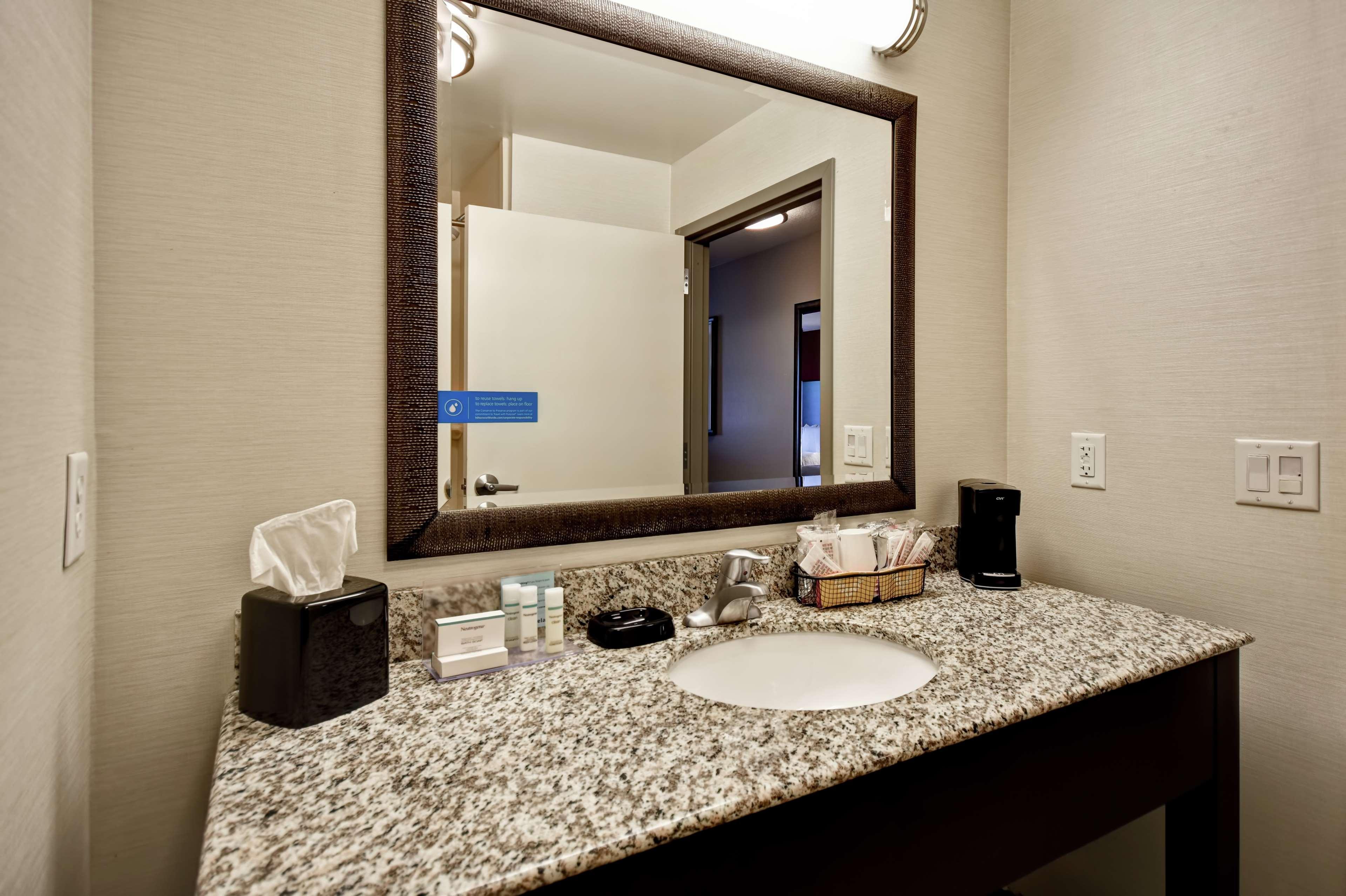 Hampton Hotel 3*